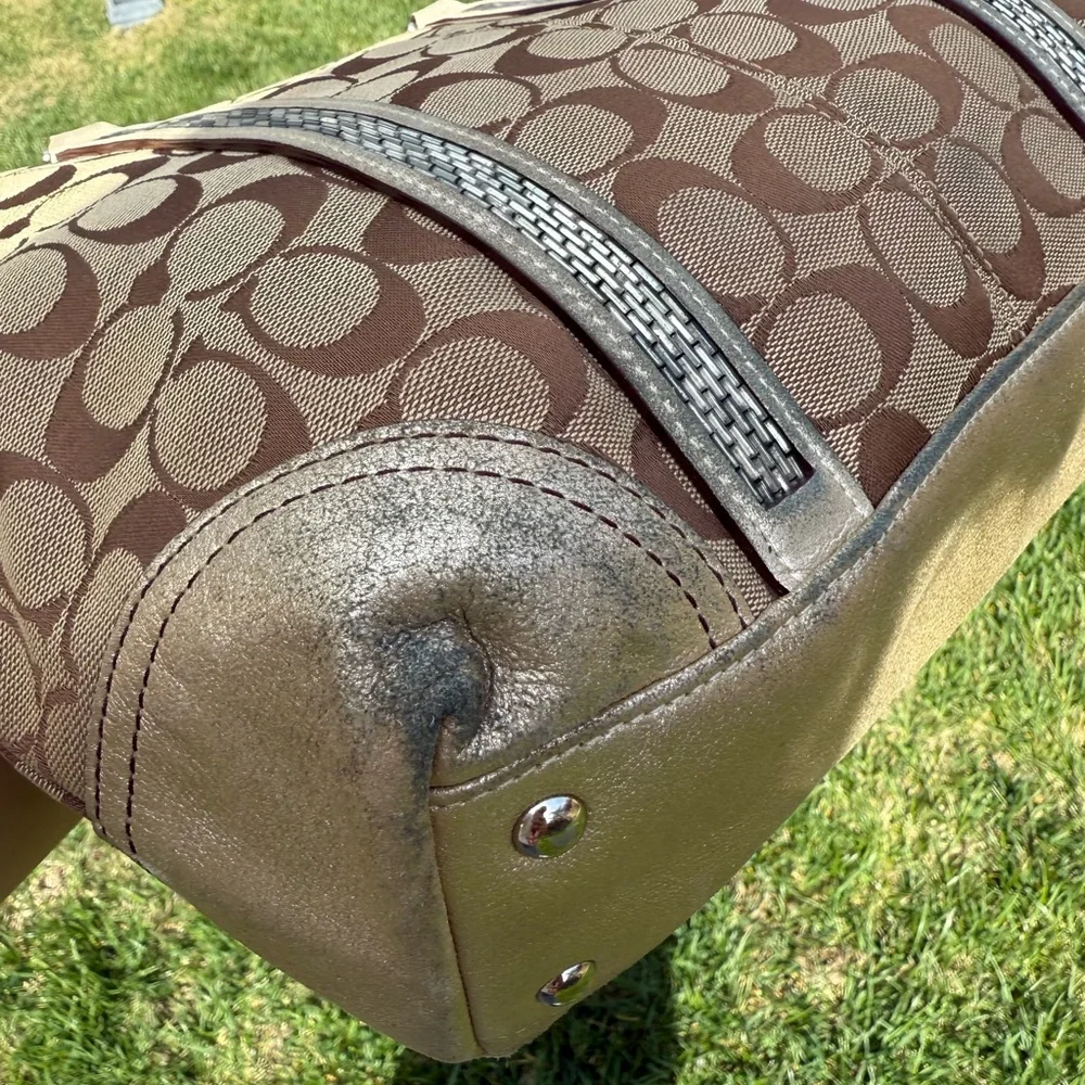 Coach Signature Large Jacquard Beige Tote Bag - Picture 6 of 13